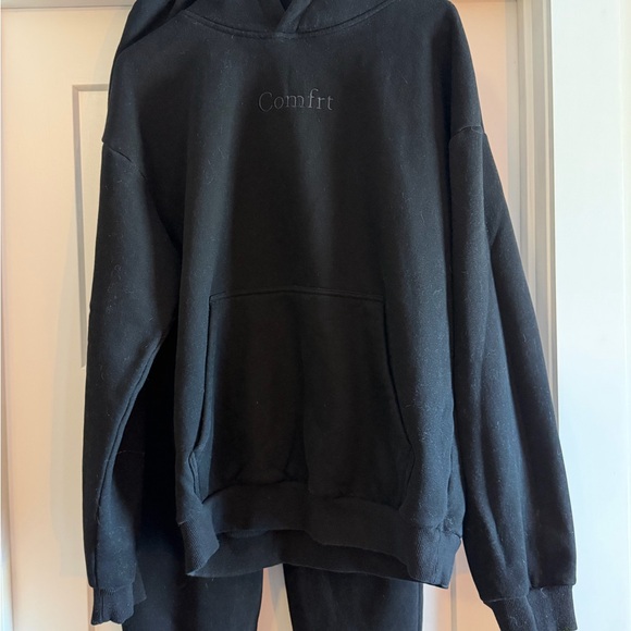 SET Black Comfrt Embroidered Black Unisex Hoodie & Sweats Like New 2 pc - Picture 4 of 11